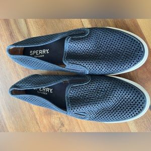 Women’s Sperry Navy Perforated Leather Slip-On Shoes, size 9